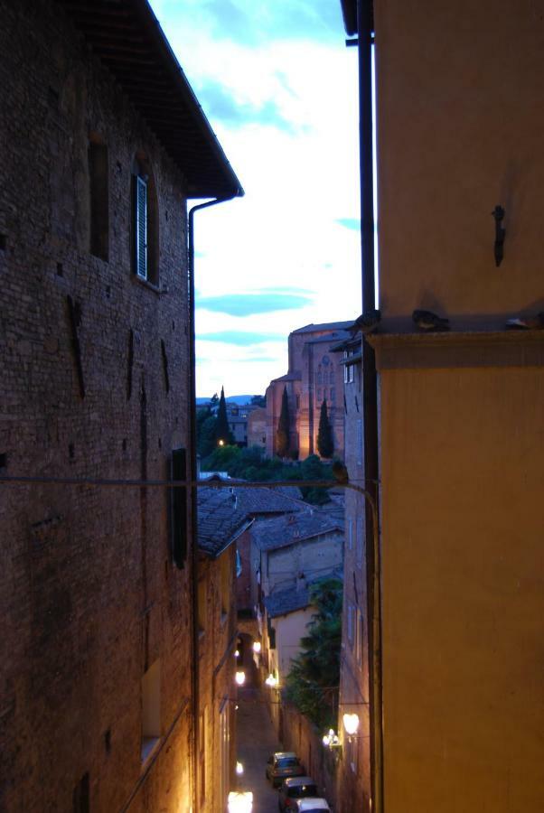 Antica Dimora Del Buongoverno Hotell Siena Eksteriør bilde