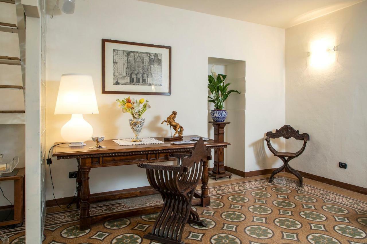 Antica Dimora Del Buongoverno Hotell Siena Eksteriør bilde